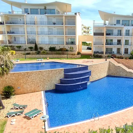 Apartamento Serenity By The Ocean Penthouse By Becherish *