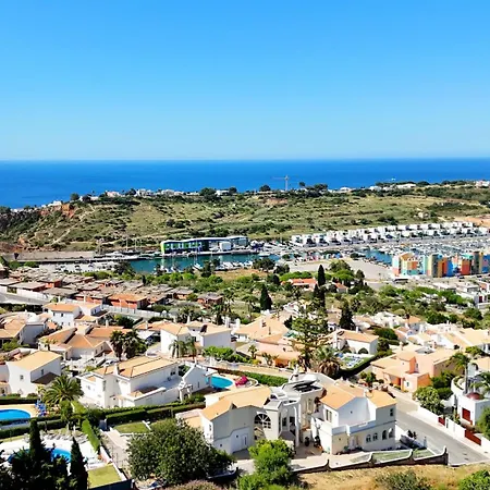 Apartamento Serenity By The Ocean Penthouse By Becherish *